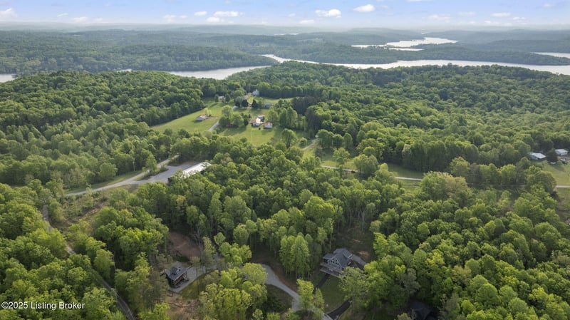 130 Moutardier Bay Ct, Leitchfield, KY 42754