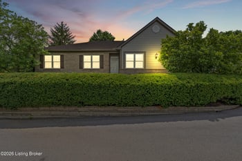 1301 Black Spruce Ln, Louisville, KY 40243