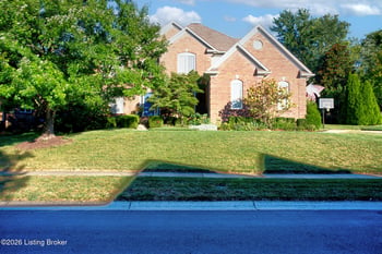 1302 Isleworth Dr, Louisville, KY 40245
