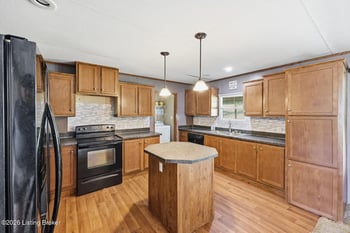 1303 Versailles Rd, Lawrenceburg, KY 40342