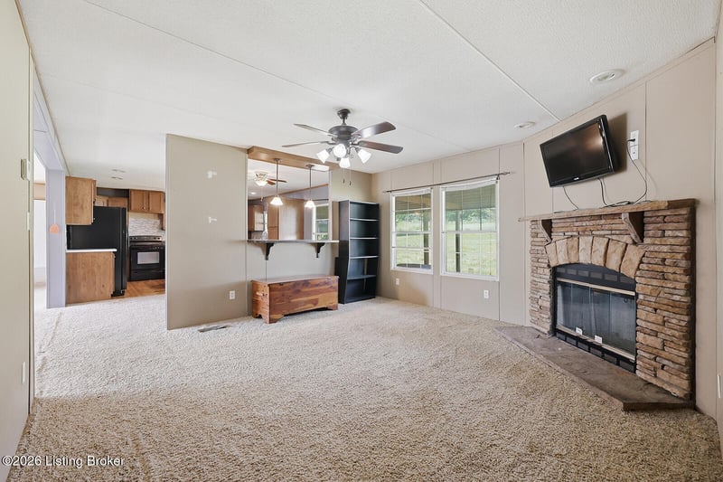 1303 Versailles Rd, Lawrenceburg, KY 40342