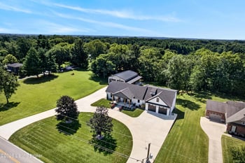 1304 S English Station Rd, Louisville, KY 40299