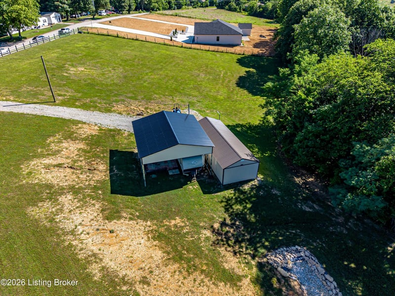 1307 Starks Ln, Bedford, KY 40006