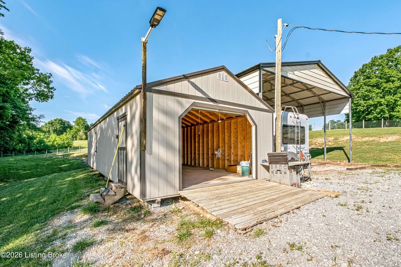 1307 Starks Ln, Bedford, KY 40006