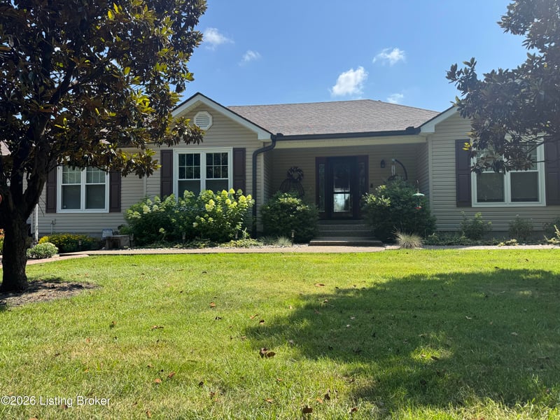 1308 Chapeze Ln, Shepherdsville, KY 40165