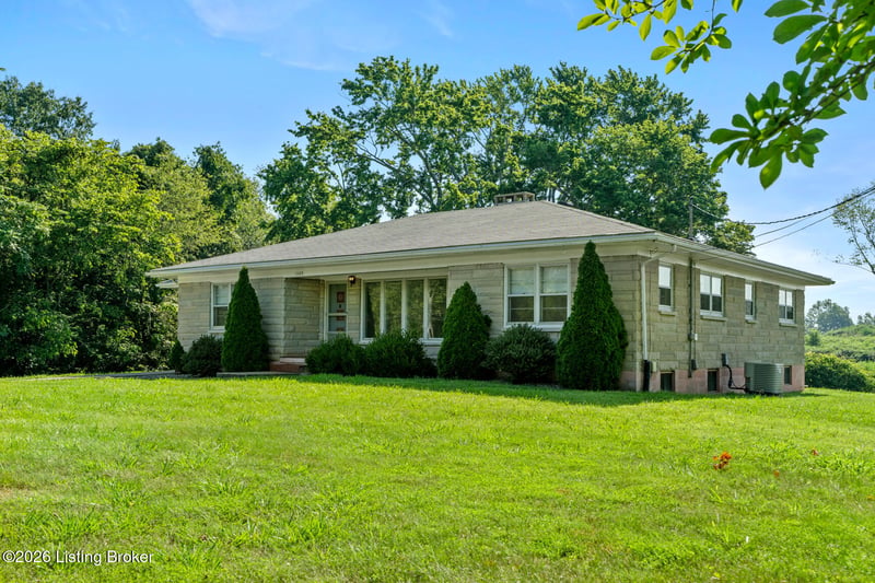 1309 Old State Rd, Brandenburg, KY 40108