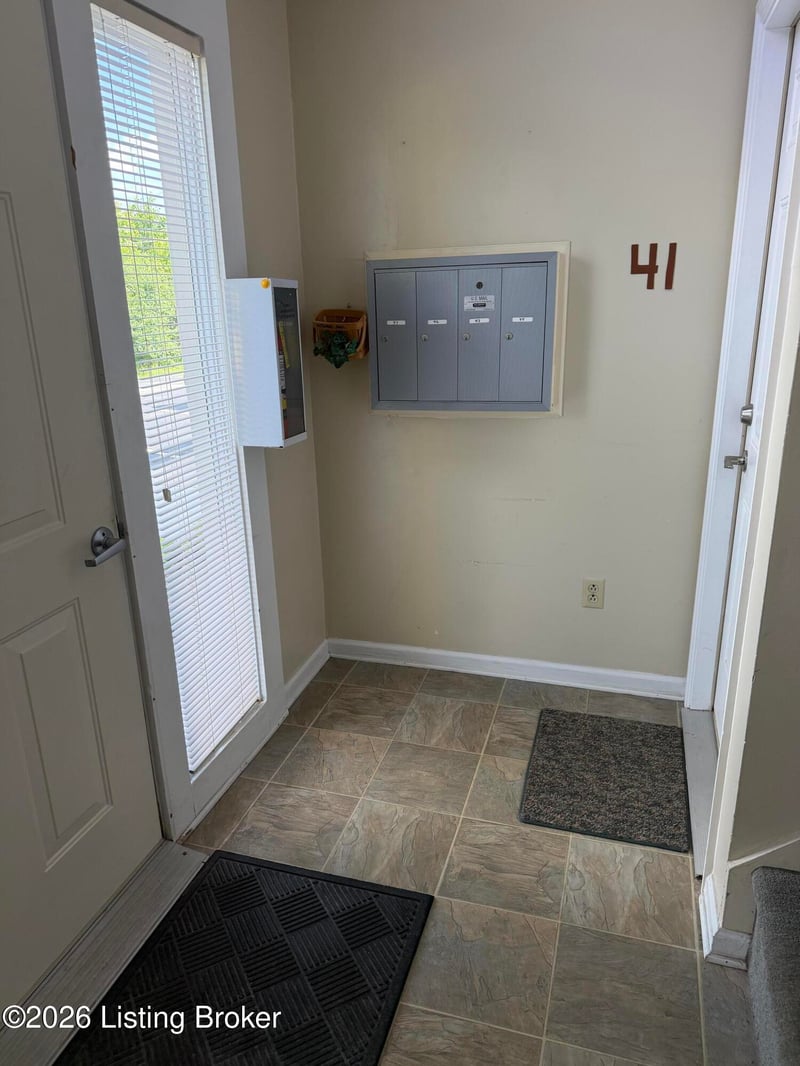 1310 Louisville Rd #APT 42, Frankfort, KY 40601