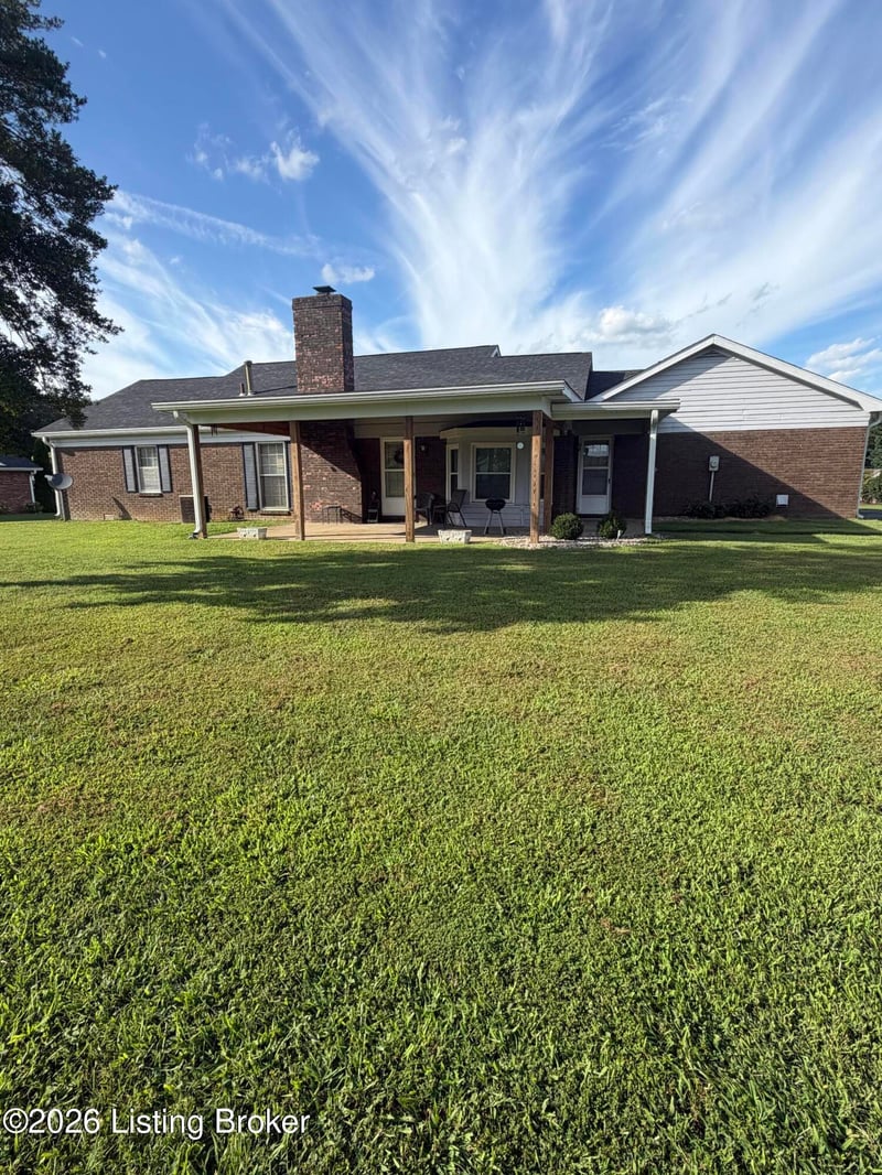 1312 Bambridge Ln, Campbellsville, KY 42718