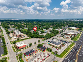 1313 Lancaster Pl, Louisville, KY 40222