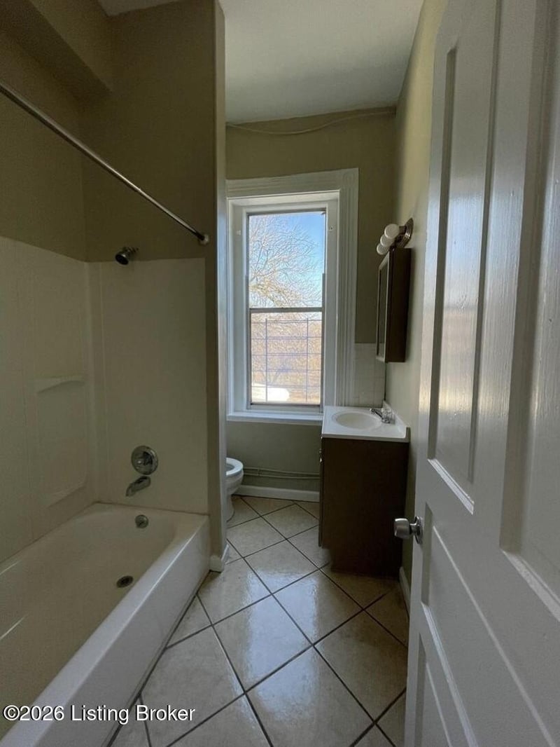 1313 S Floyd St, Louisville, KY 40208