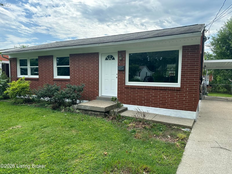 1318 Lacona Ln, Louisville, KY 40213