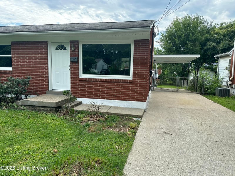 1318 Lacona Ln, Louisville, KY 40213
