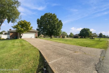 1318 Worth Ave, Shepherdsville, KY 40165