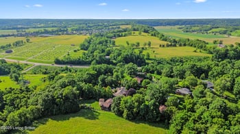 132 Green Acres Rd, Taylorsville, KY 40071