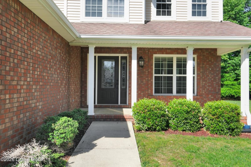 132 W Mandarin Ct, Elizabethtown, KY 42701