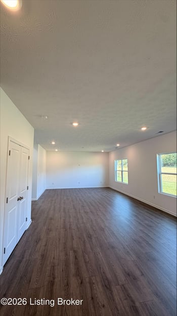 1326 Peaceful Way, Louisville, KY 40245