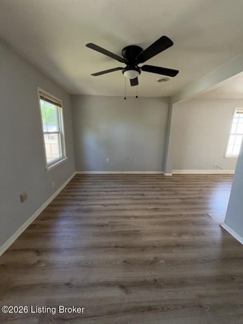1327 Walter Ave, Louisville, KY 40215
