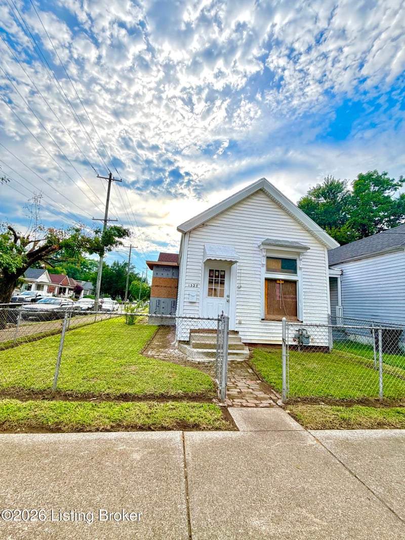 1328 S 17th St, Louisville, KY 40210