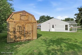 13318 Girvan Ave, Louisville, KY 40272
