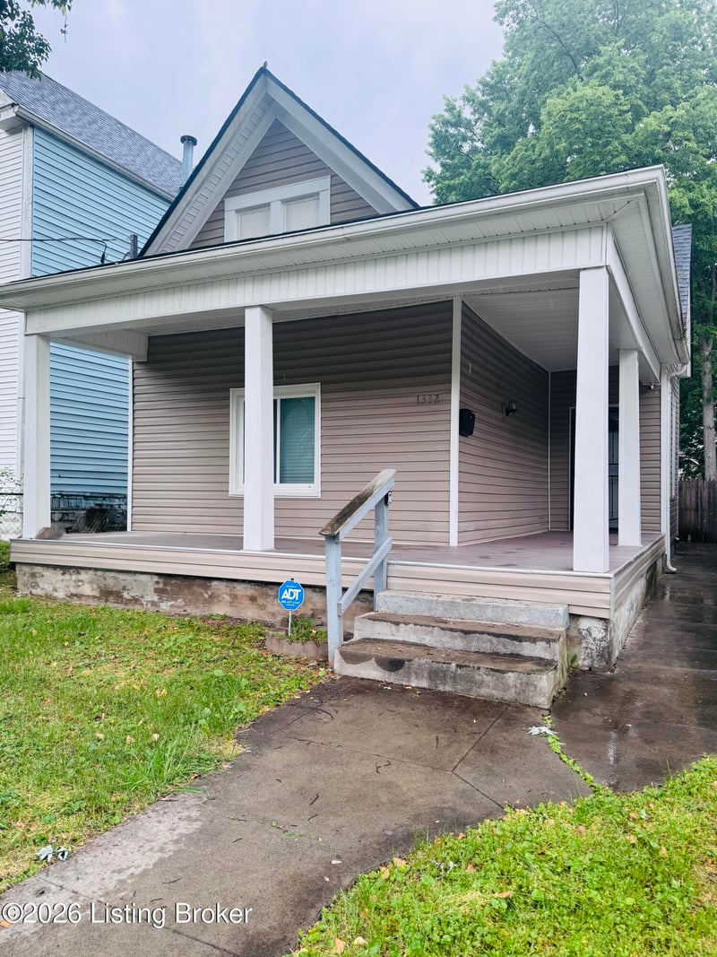 1332 Olive St, Louisville, KY 40211