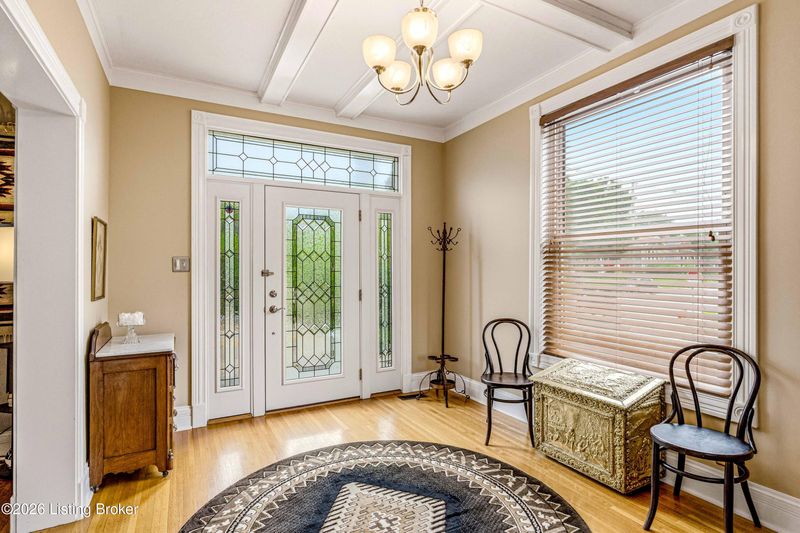 1332 Winter Ave, Louisville, KY 40204