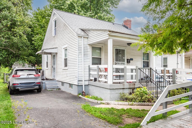 1333 Weller Ave, Louisville, KY 40208