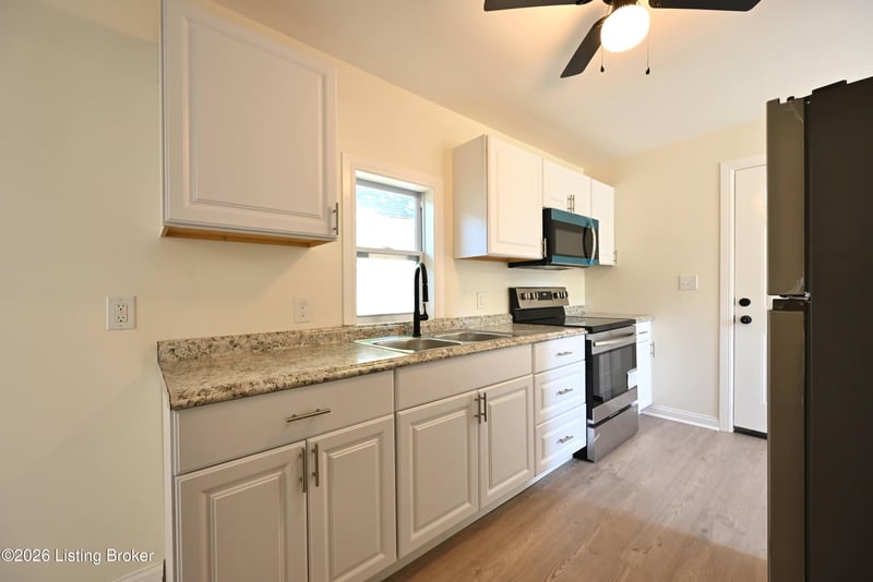 1335 S 22nd St, Louisville, KY 40210