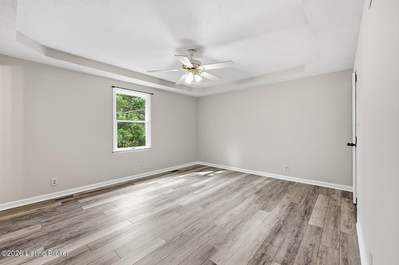 1336 Bonnie Blue Loop, Lawrenceburg, KY 40342
