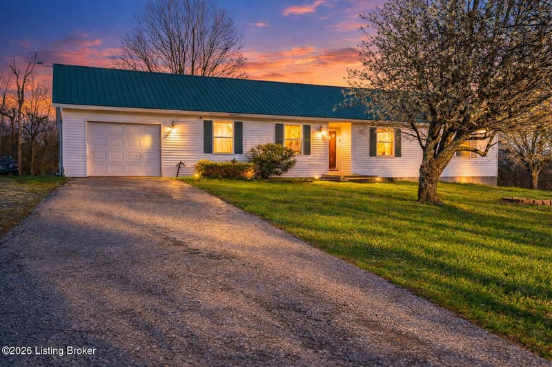 1336 Tracy Rd, Lawrenceburg, KY 40342