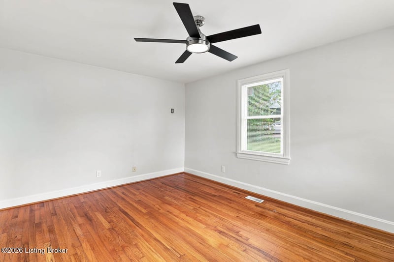 1340 Poplar Level Rd, Louisville, KY 40217