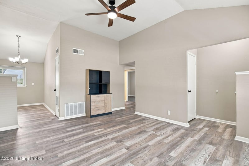 13405 Hopedale Way, Louisville, KY 40272