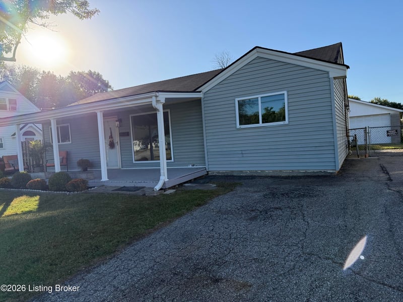 13406 Kinross Blvd, Louisville, KY 40272