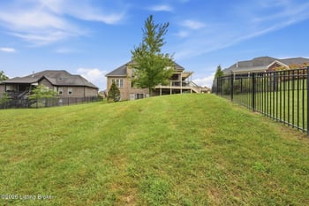 13415 Kristen Leigh Ct, Louisville, KY 40299