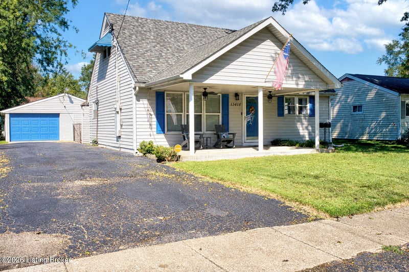 13418 Kinross Blvd, Louisville, KY 40272