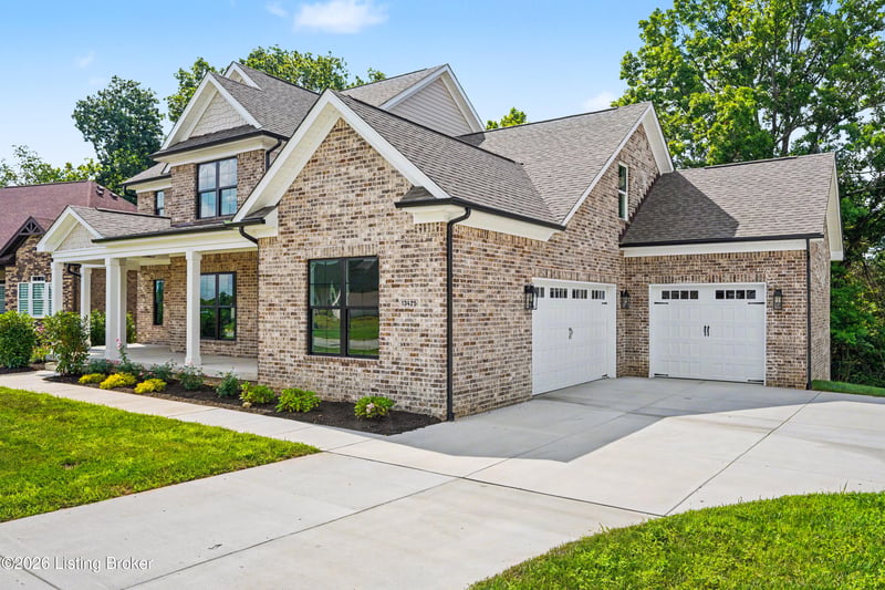 13425 Riggs Lake Ln, Louisville, KY 40299