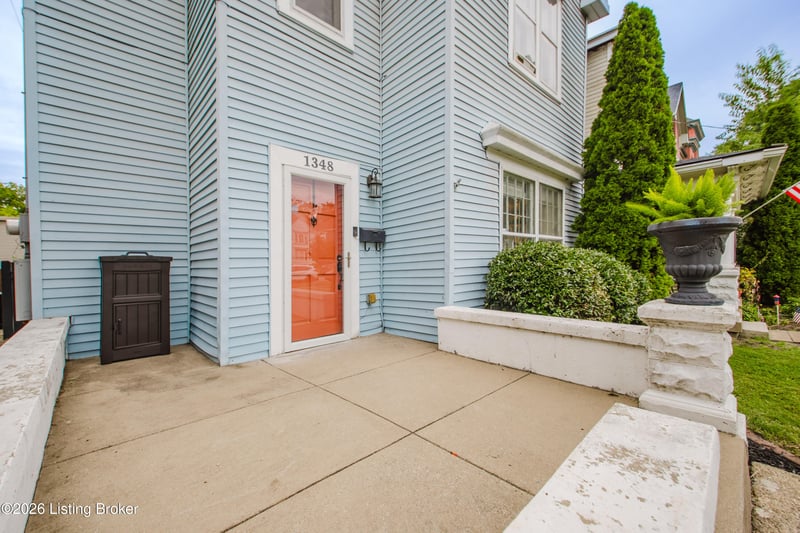 1348 S Floyd St, Louisville, KY 40208