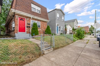 1352 S Preston St, Louisville, KY 40208