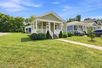 13520 Park Springs Ln, Louisville, KY 40245