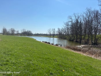 1357 Castle Hwy, Eminence, KY 40019