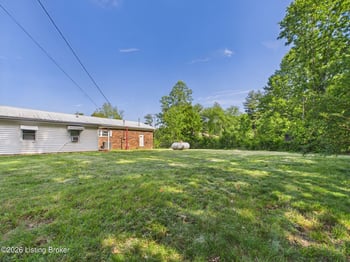 136 Beech Ct, Elizabethtown, KY 42701