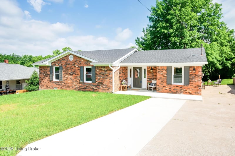 136 Goodloe Ave, Bloomfield, KY 40008