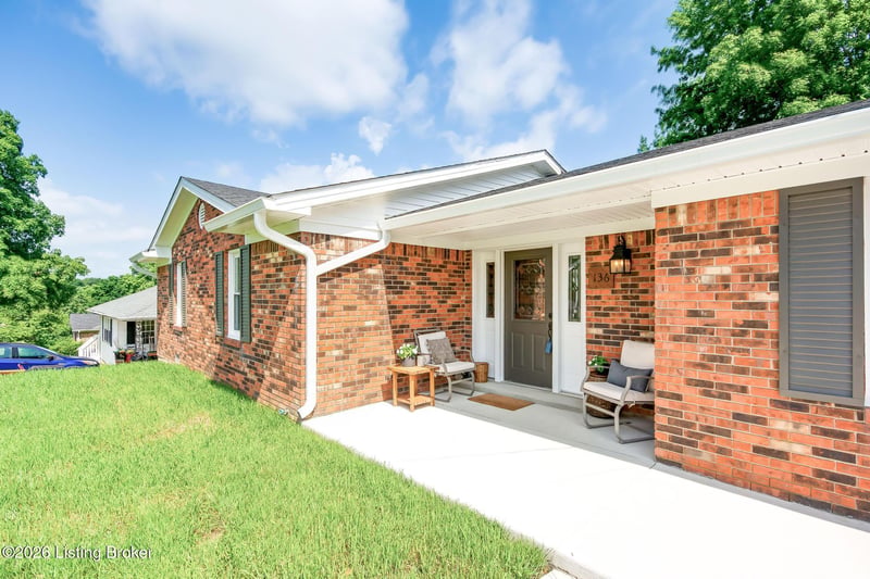 136 Goodloe Ave, Bloomfield, KY 40008