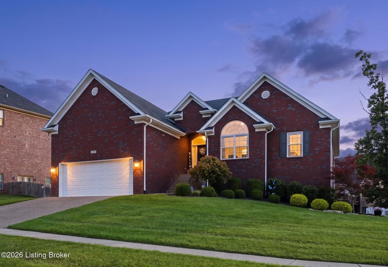 13613 Quiet Glen Ct, Louisville, KY 40299