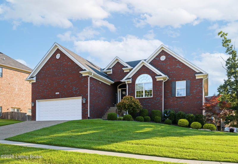 13613 Quiet Glen Ct, Louisville, KY 40299