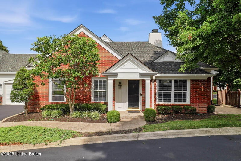13615 Arbor Crest Cir, Louisville, KY 40245