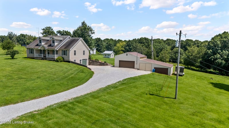 1366 Greens Chapel Rd, Bloomfield, KY 40008