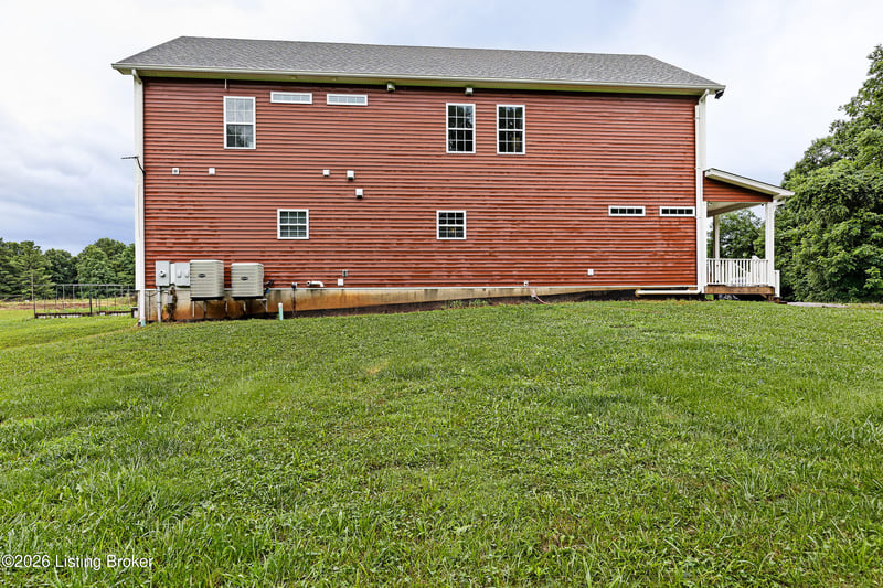 137 Lawrence Ln, Coxs Creek, KY 40013
