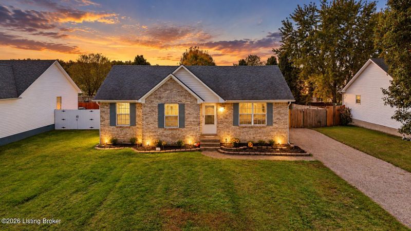 137 Stellar Dr, Shepherdsville, KY 40165