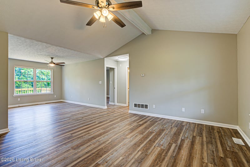 138 Kimberly Ct, Taylorsville, KY 40071