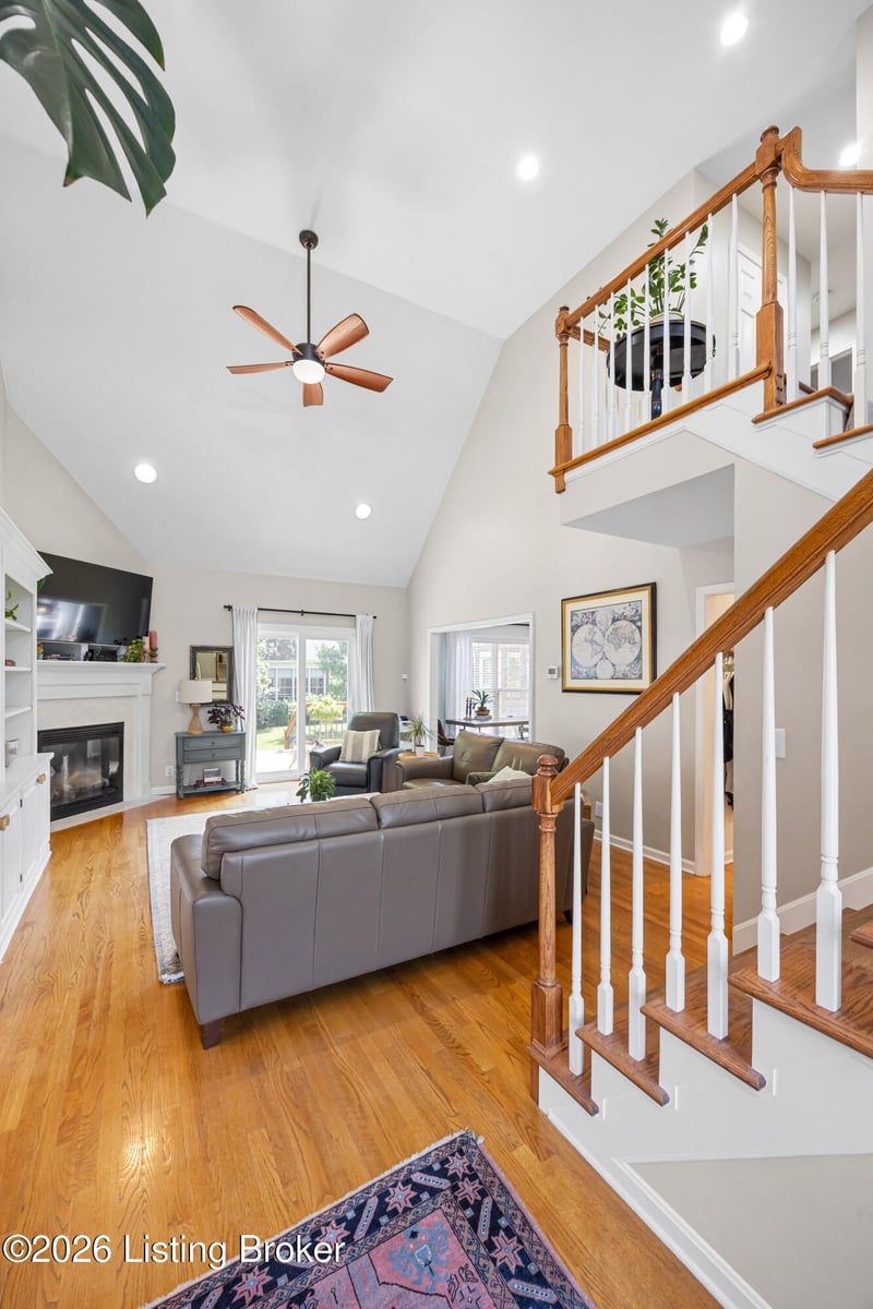 13805 Fancy Gap Dr, Louisville, KY 40299